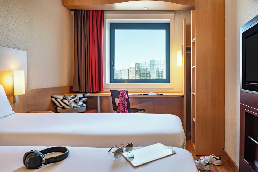 Hôtel ibis Marne-la-Vallée Noisy 9