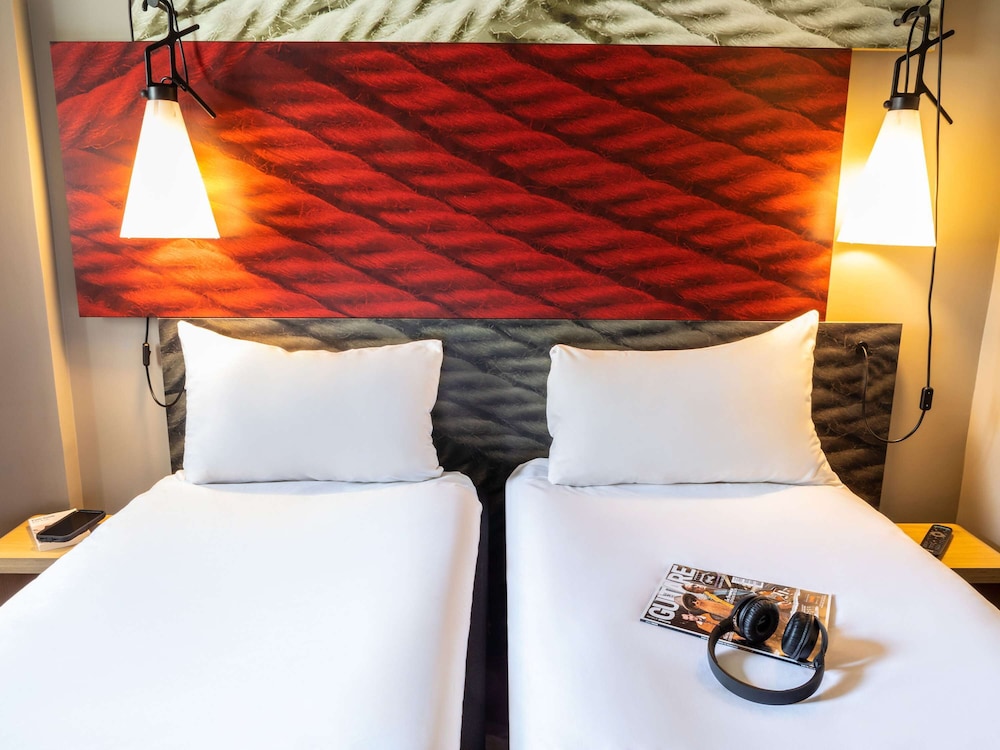 Hôtel ibis Paris Gare du Nord la Fayette 10ème 10