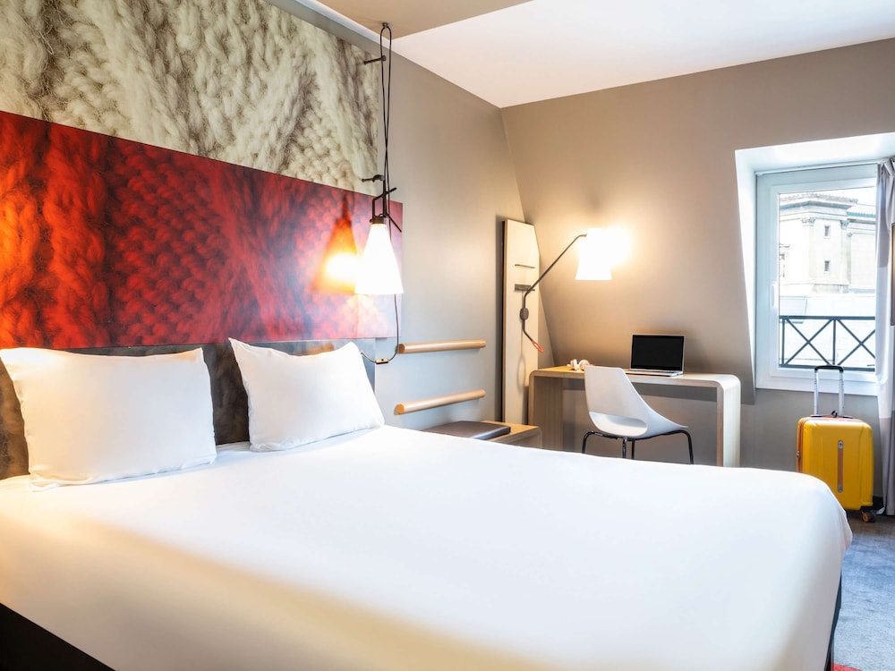 Hôtel ibis Paris Gare du Nord la Fayette 10ème 1