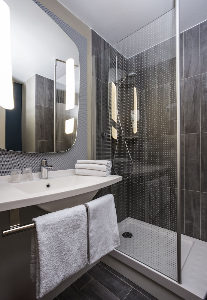 Hotel ibis Villepinte Parc Expos 23