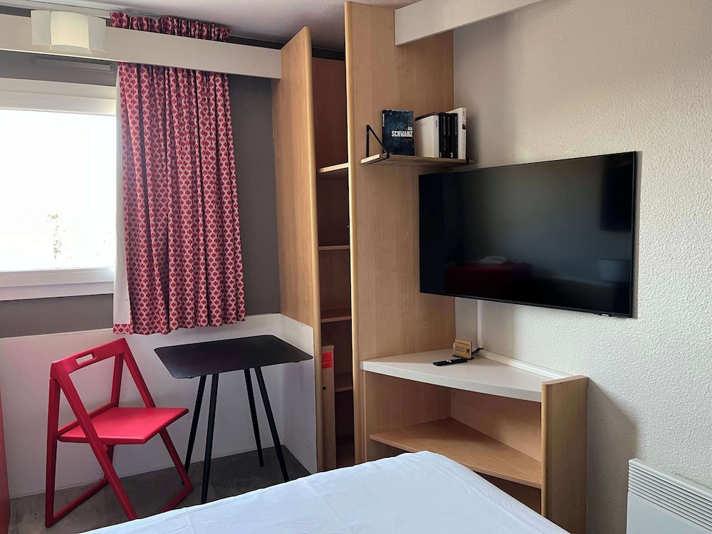 Hotel ibis Villepinte Parc Expos 18