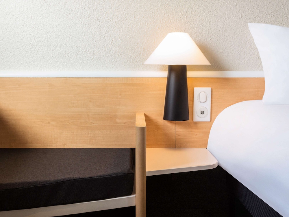 Hotel ibis Villepinte Parc Expos 22