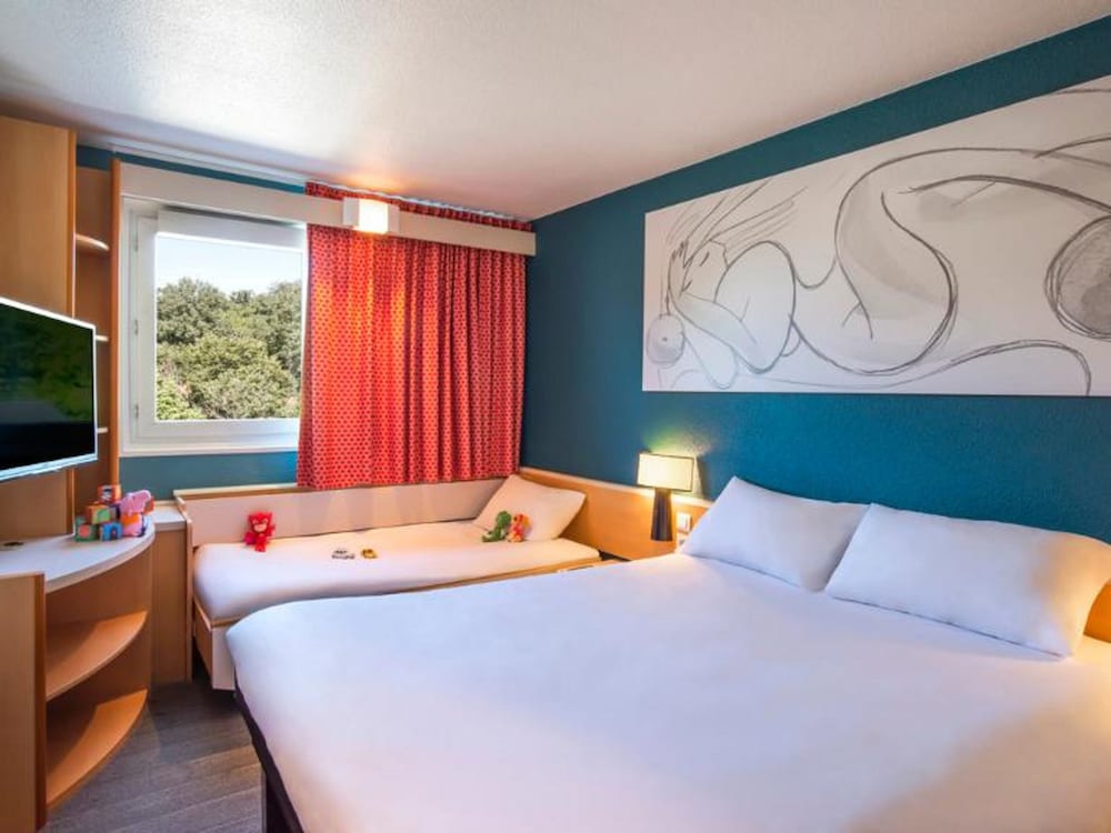 Hotel ibis Villepinte Parc Expos 10