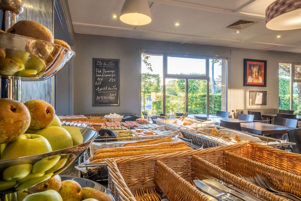 Comfort Hotel Rungis - Orly 23