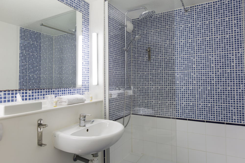 Comfort Hotel Rungis - Orly 18