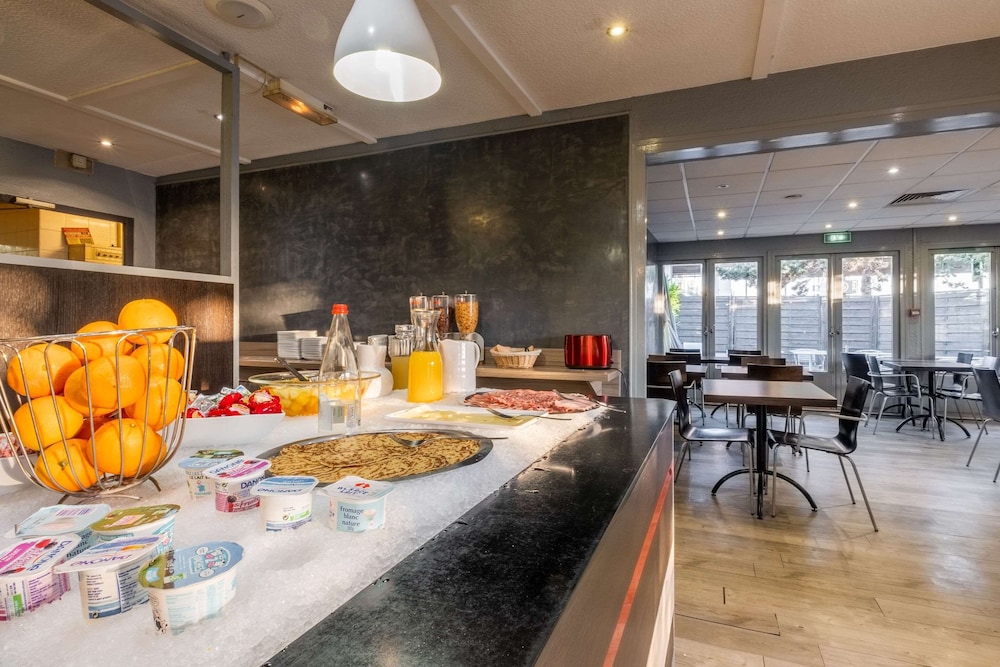 Comfort Hotel Rungis - Orly 24