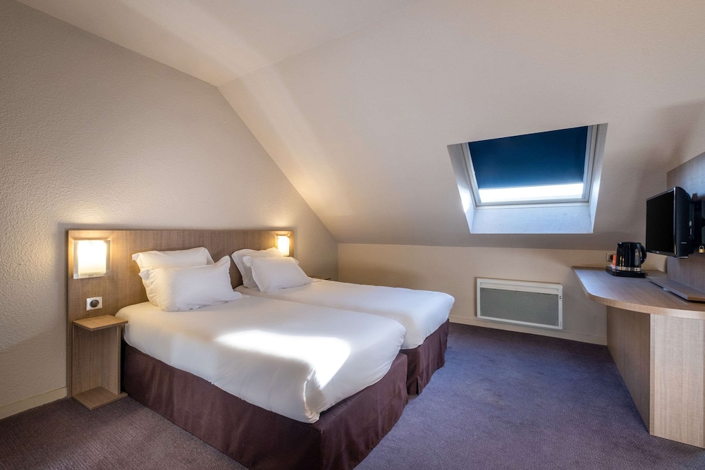 Comfort Hotel Linas - Montlhery 13