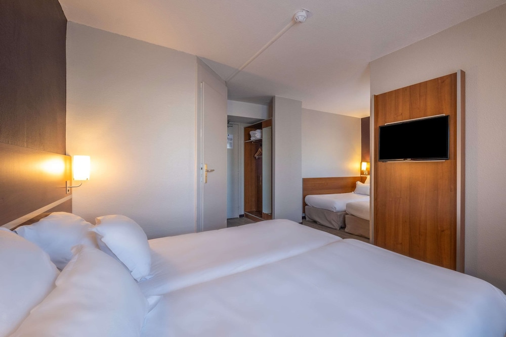 Comfort Hotel Linas - Montlhery 15