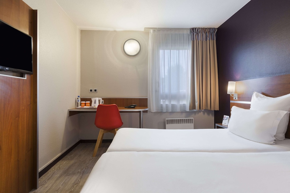Comfort Hotel Linas - Montlhery 22
