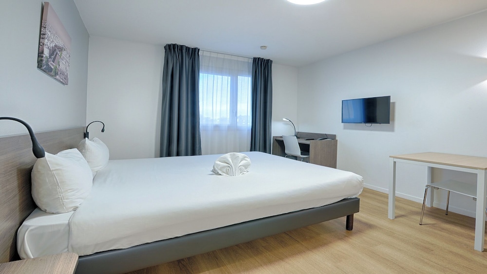 Vacancéole Aparthotel Paris Quai de Marne 20