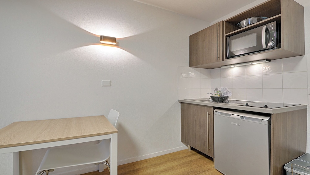 Vacancéole Aparthotel Paris Quai de Marne 5