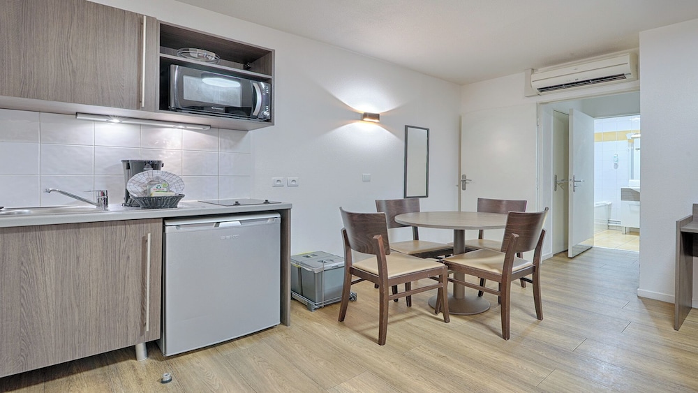 Vacancéole Aparthotel Paris Quai de Marne 4