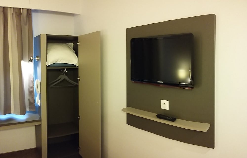 Brit Hotel Roissy Saint Witz 8