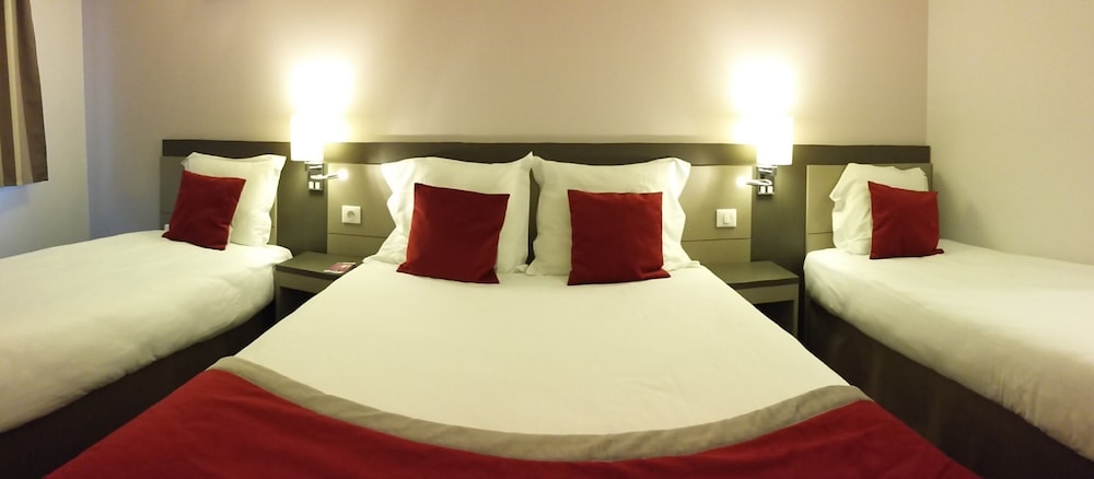 Brit Hotel Roissy Saint Witz 11
