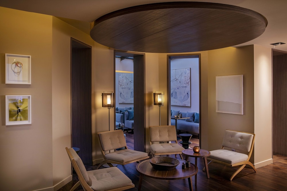 Hotel De Nell 5