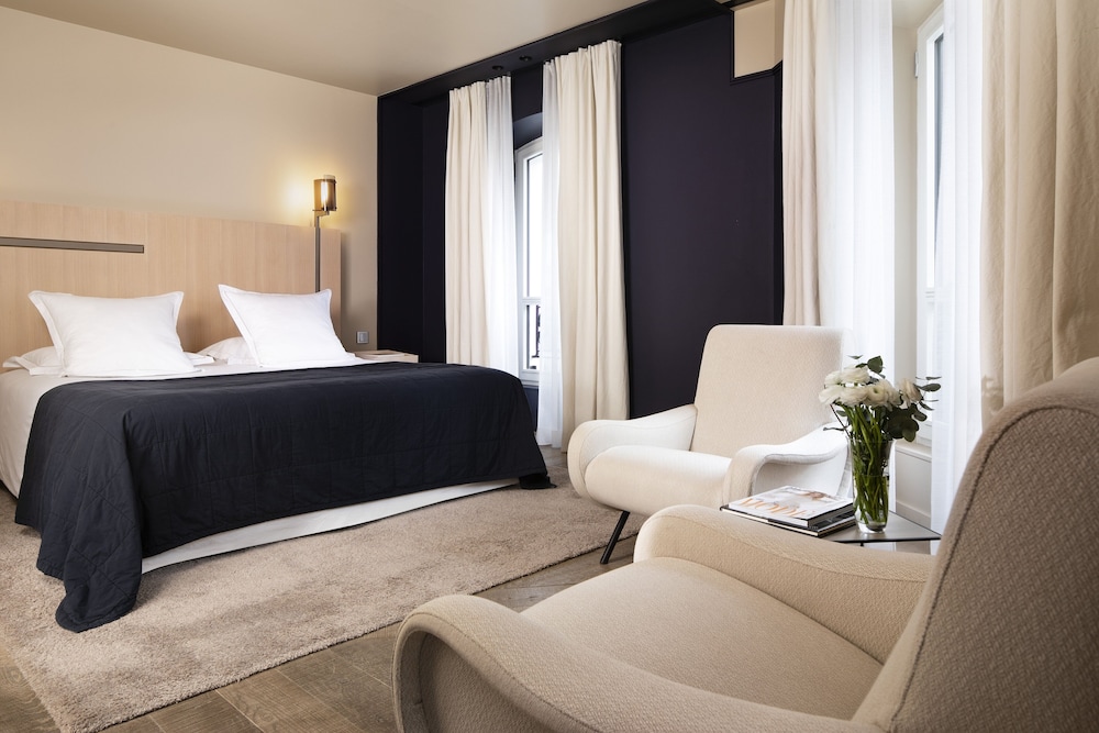 Hotel De Nell 19