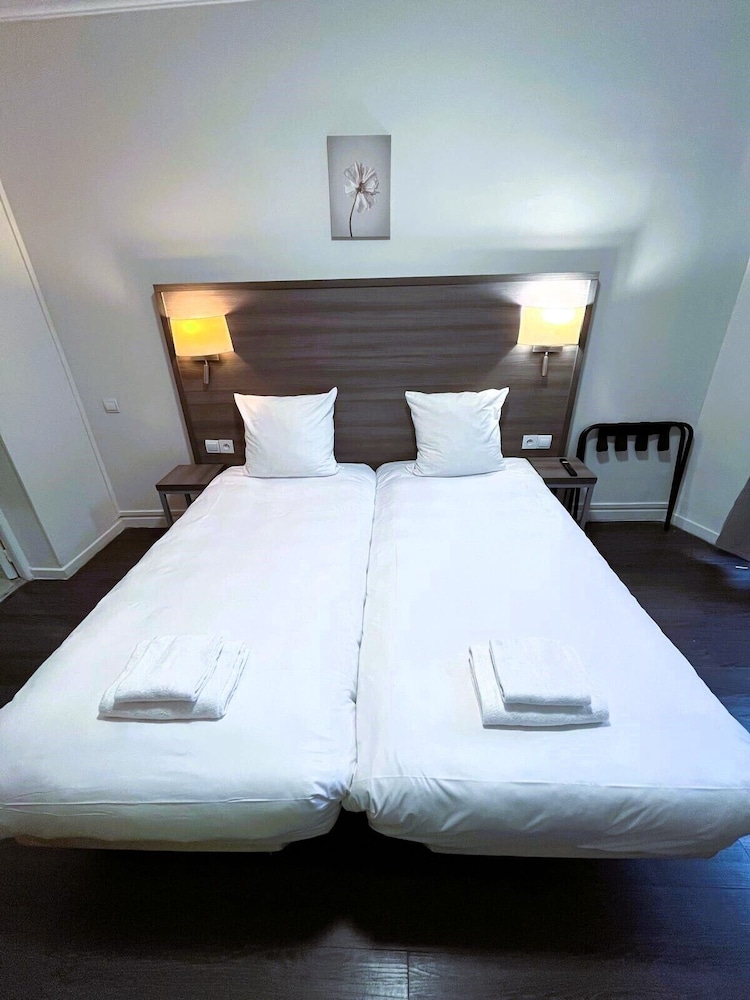 Hipotel Paris Voltaire Bastille 7