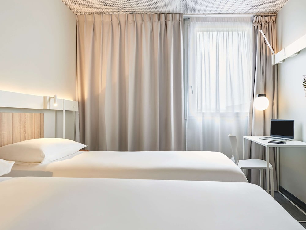 Hôtel Ibis Clamart Paris Velizy 9