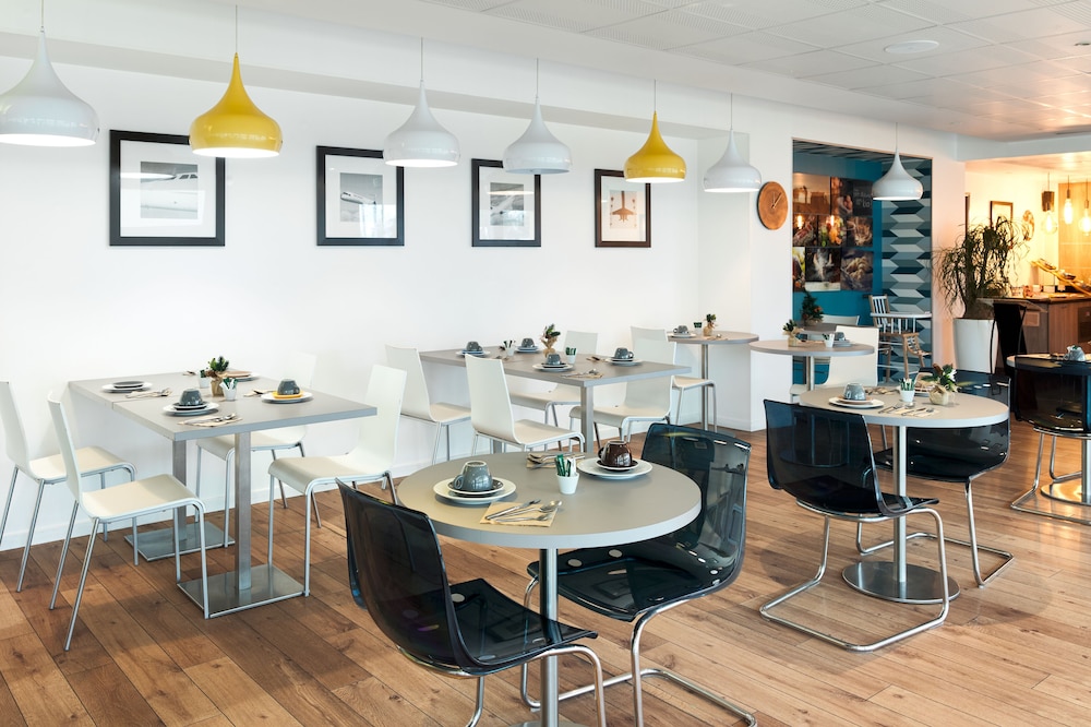 Zenitude Hôtel Résidences Roissy Village 16