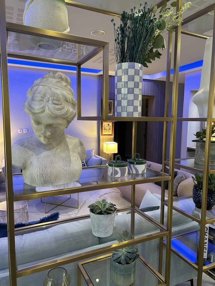 Residhome Paris-Guyancourt 4