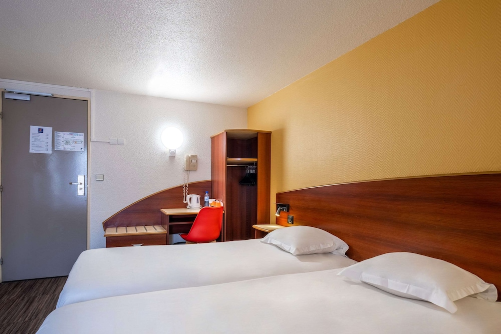 Comfort Hotel Etampes 22