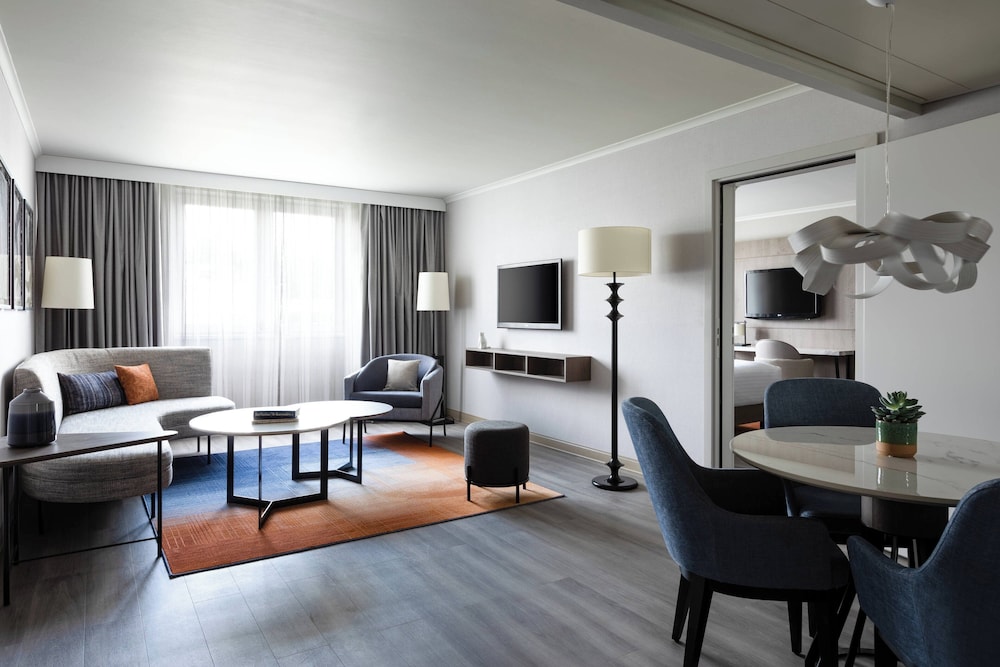 Paris Marriott Charles de Gaulle Airport Hotel 8