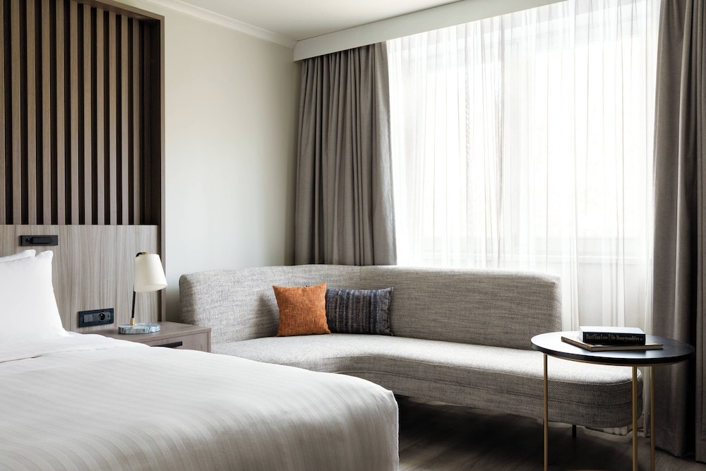 Paris Marriott Charles de Gaulle Airport Hotel 9