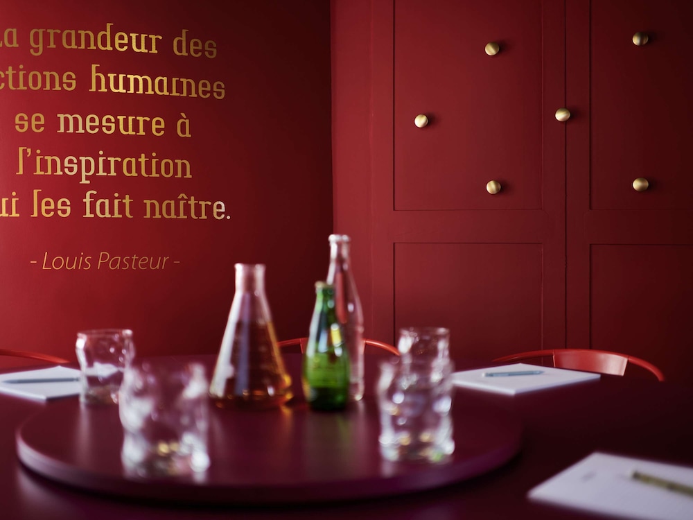 Mercure Paris Montparnasse Pasteur 20