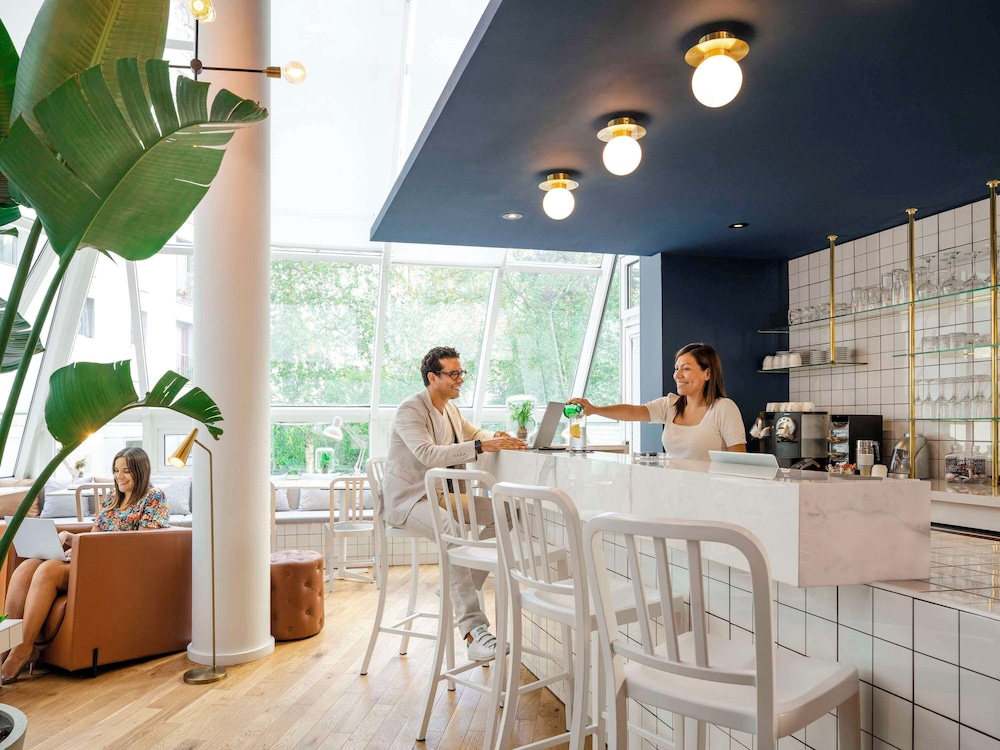 Mercure Paris Montparnasse Pasteur 17