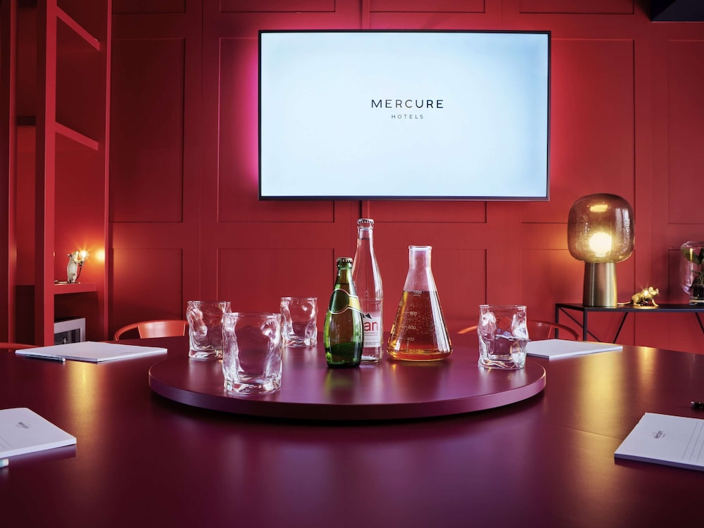 Mercure Paris Montparnasse Pasteur 24