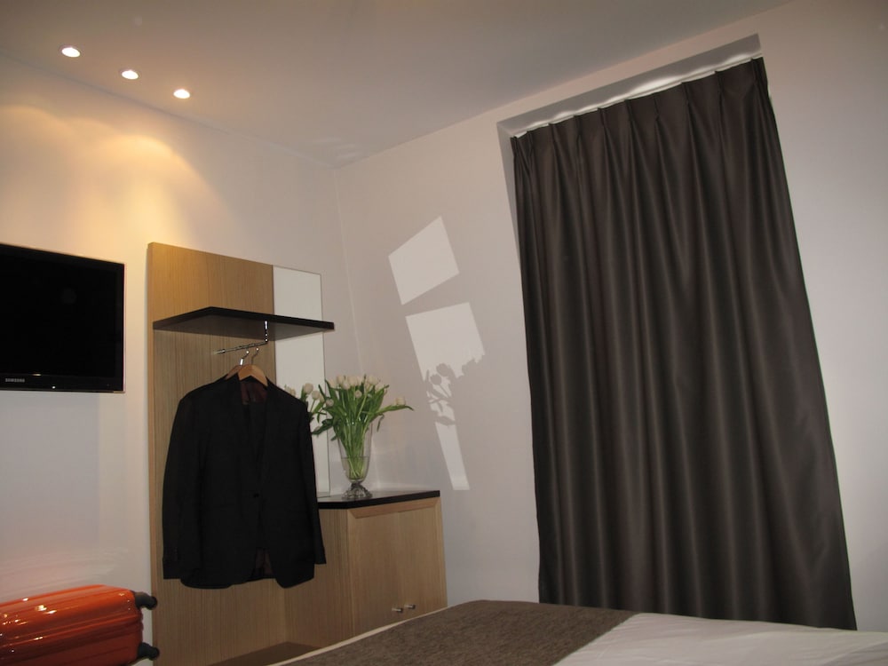 Hotel Source 8