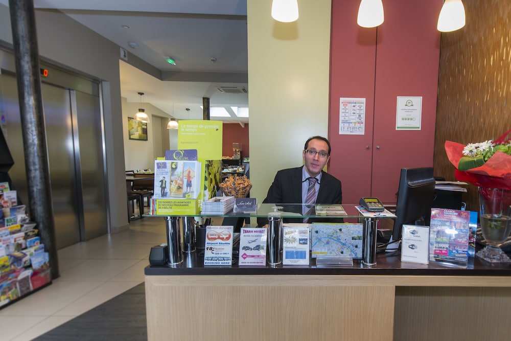 Hotel Source 2