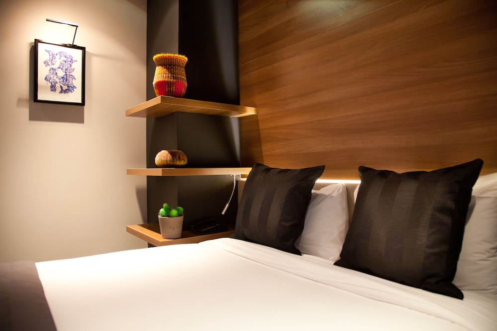 Fred Hotel 6