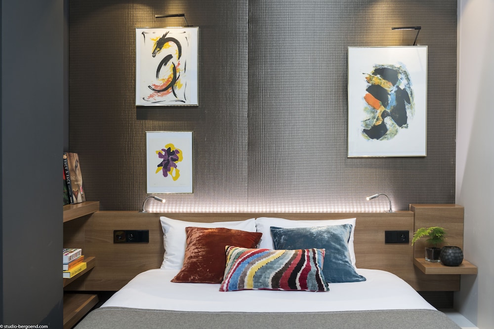 Fred Hotel 8