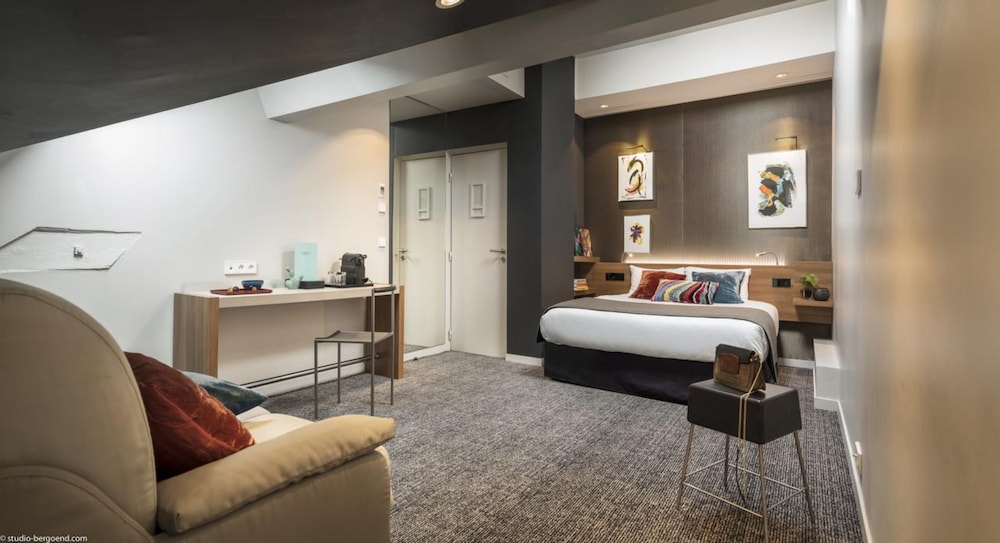 Fred Hotel 20
