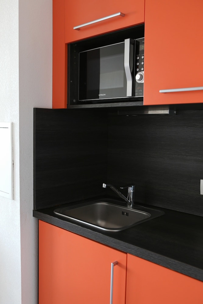 Adonis Paris Sud 23