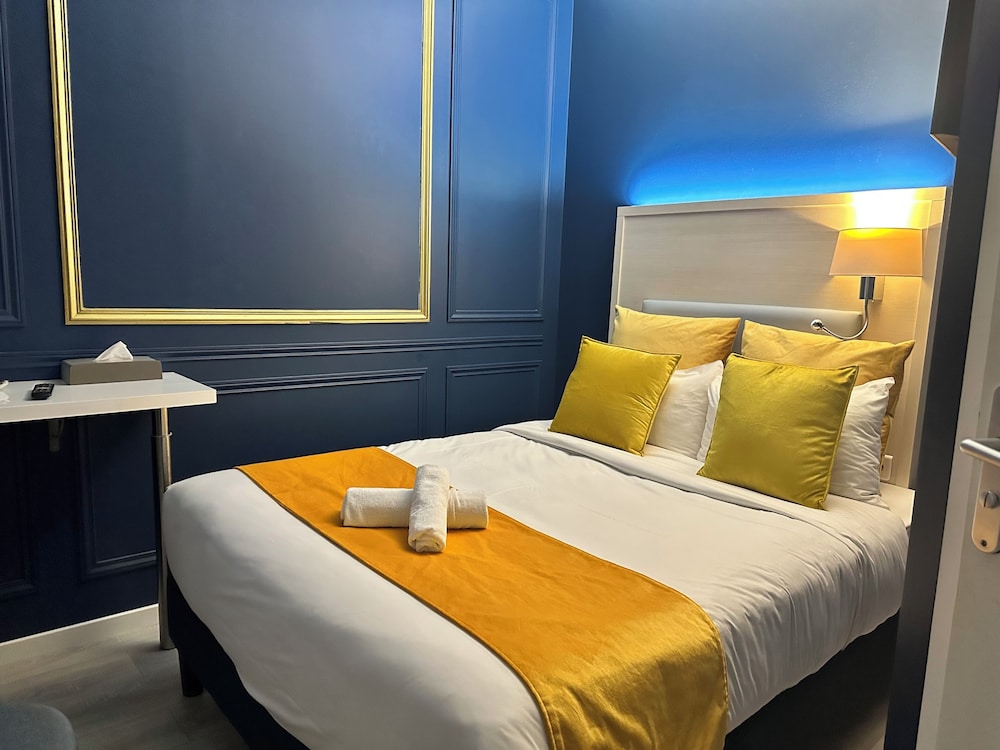 Hotel Clairefontaine 11