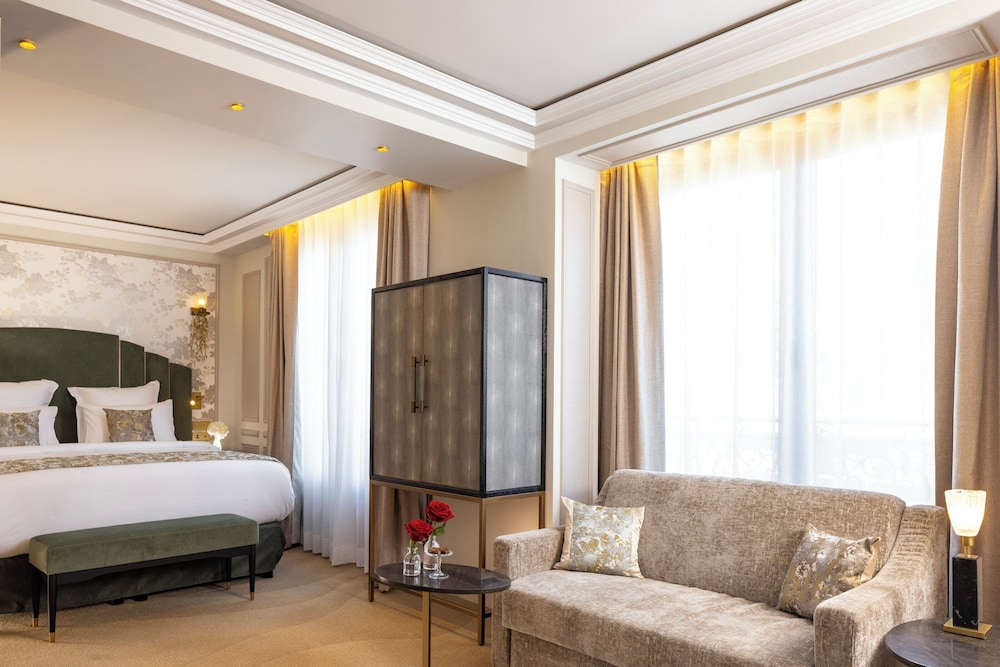 Manolita Paris 15