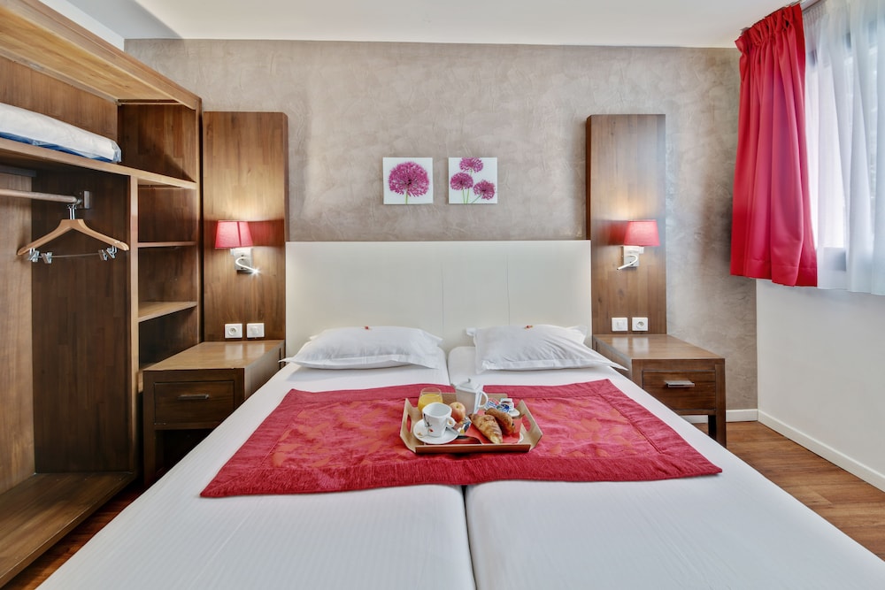 Hotel Paris Pacific Paris-Villejuif 10