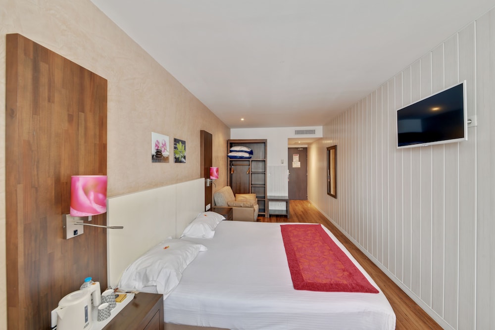 Hotel Paris Pacific Paris-Villejuif 6