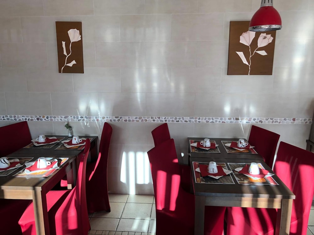 Hotel Paris Pacific Paris-Villejuif 24