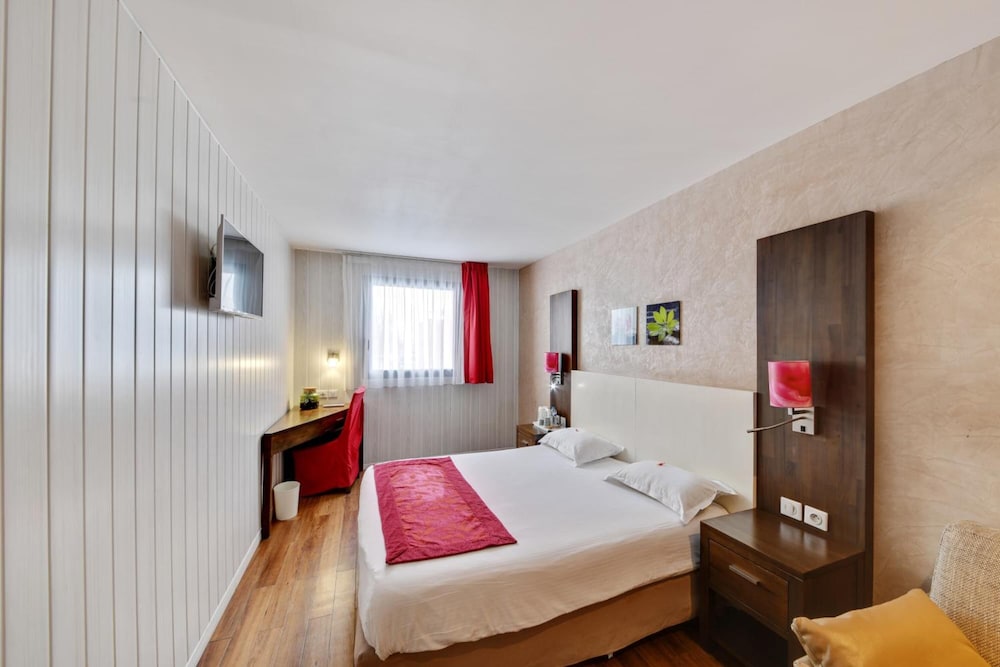 Hotel Paris Pacific Paris-Villejuif 13