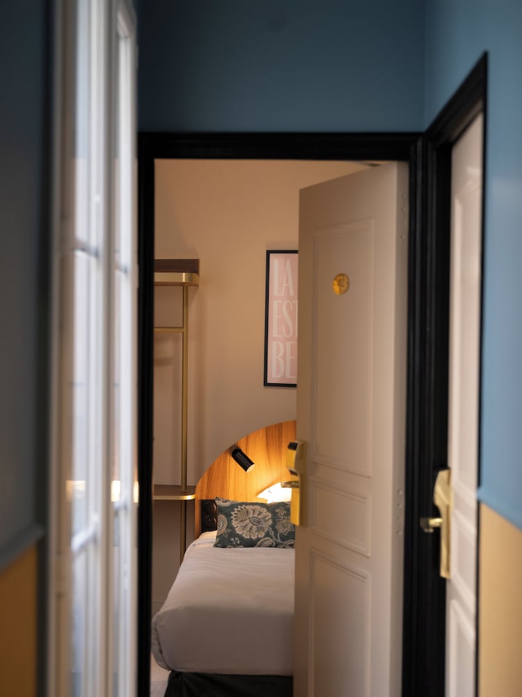 Hôtel Boronali 15