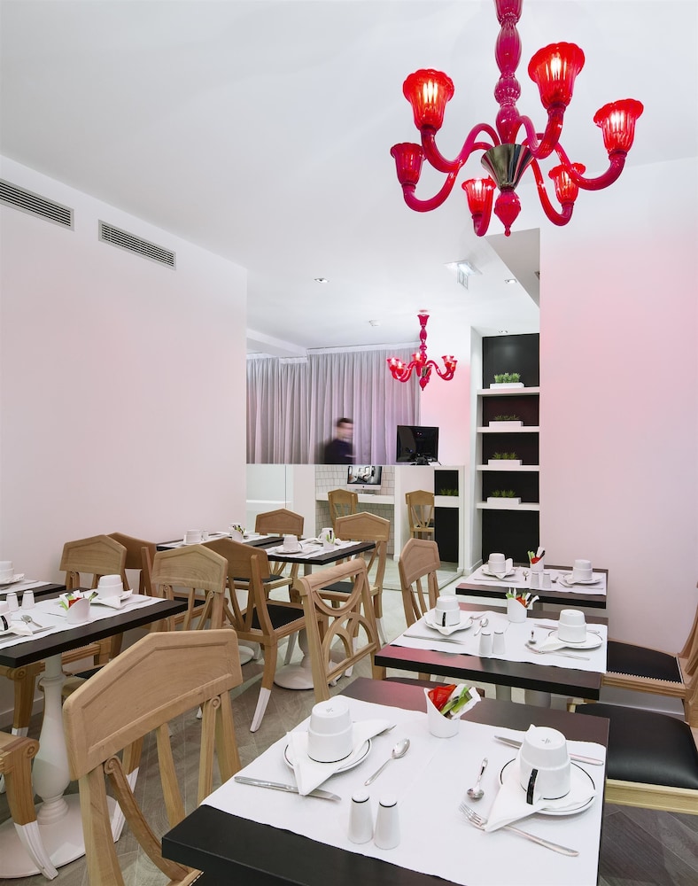 Best Western Premier Faubourg 88 16