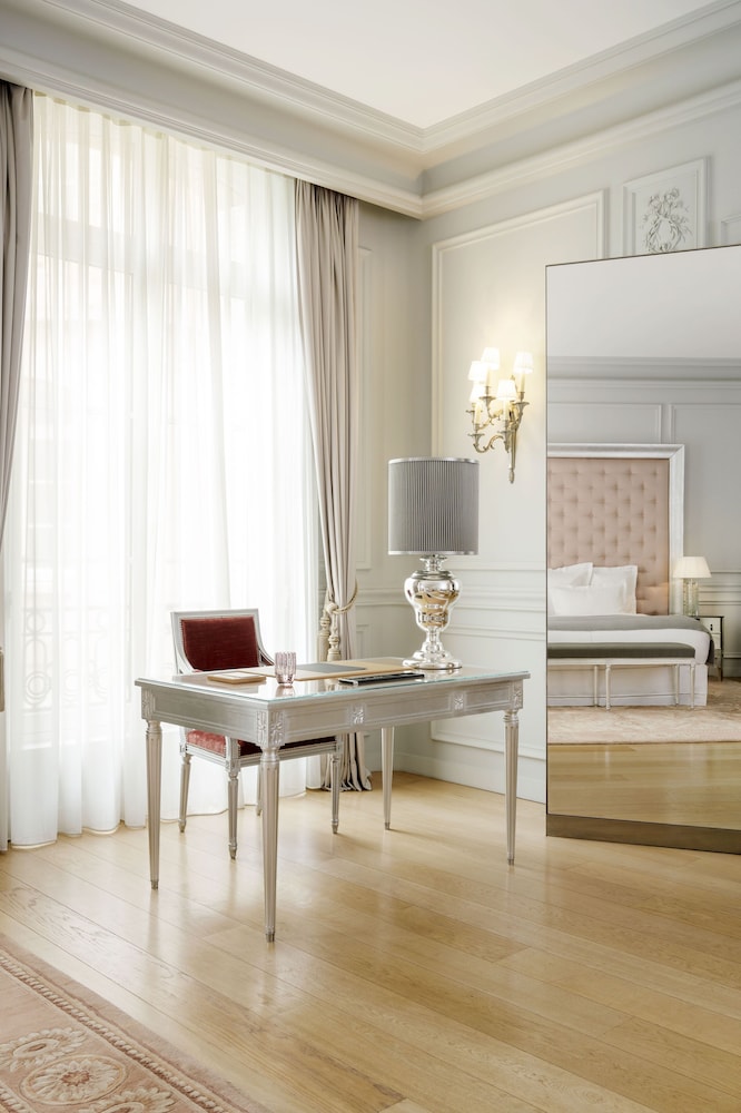 Le Royal Monceau - Raffles Paris 11