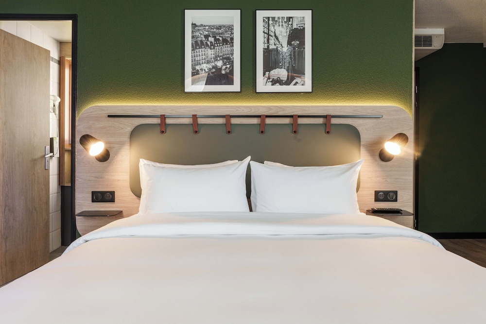 Hotel Campanile Paris 19 - La Villette 6
