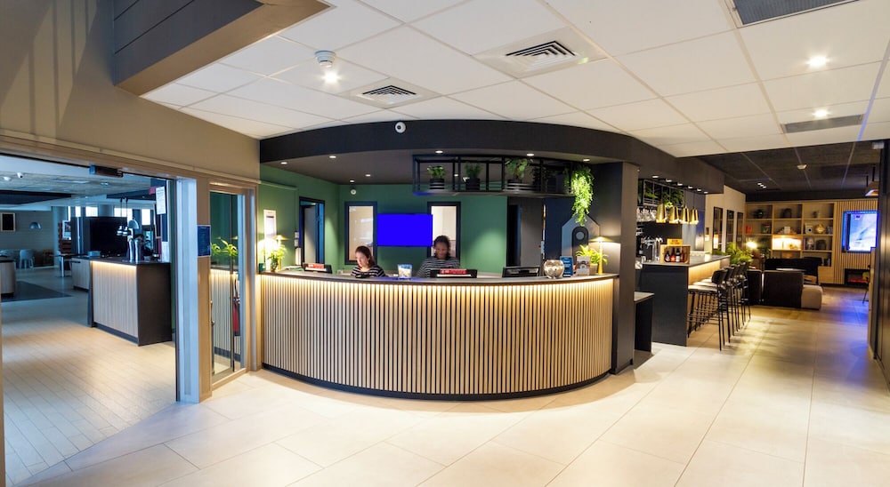 Hotel Campanile Paris 19 - La Villette 3