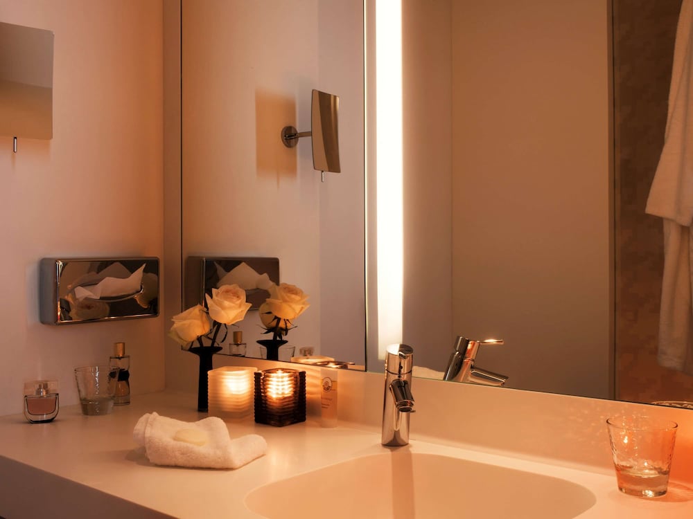 Mercure Paris CDG Airport & Convention 7