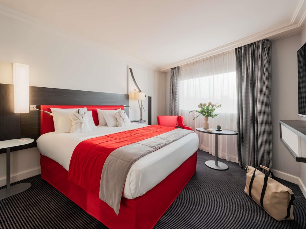 Mercure Paris CDG Airport & Convention 24