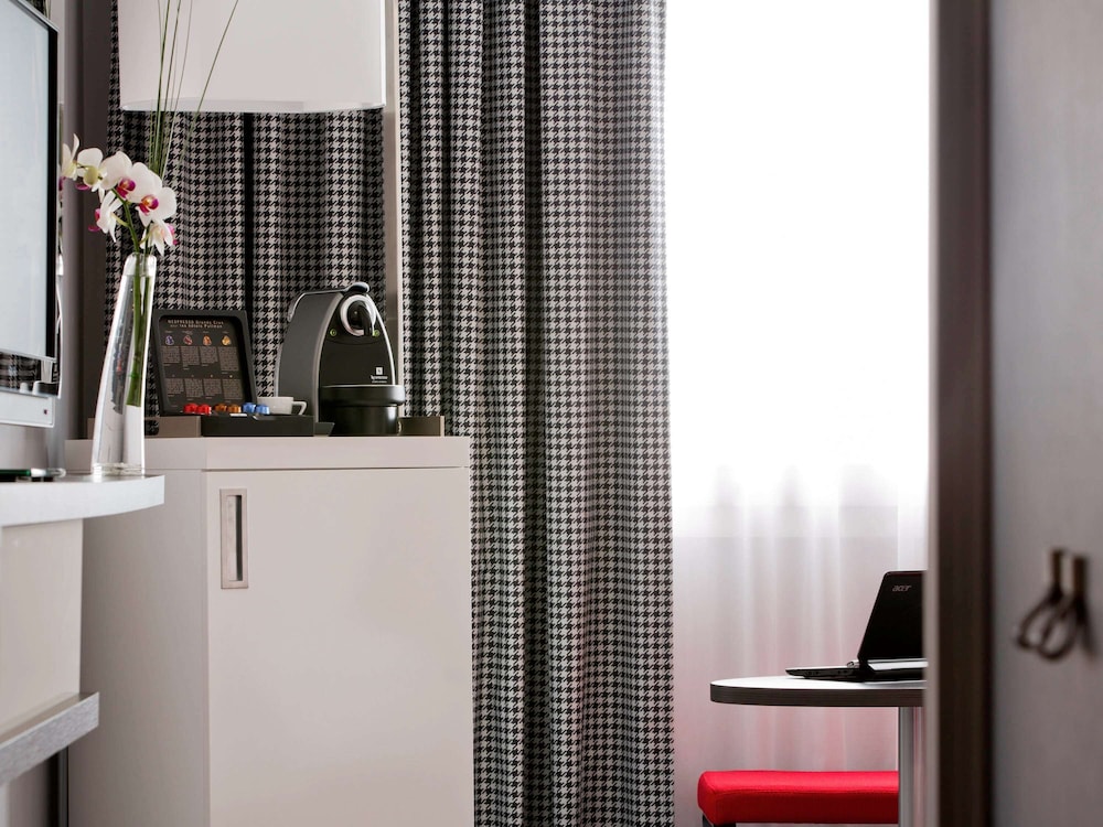 Mercure Paris CDG Airport & Convention 8